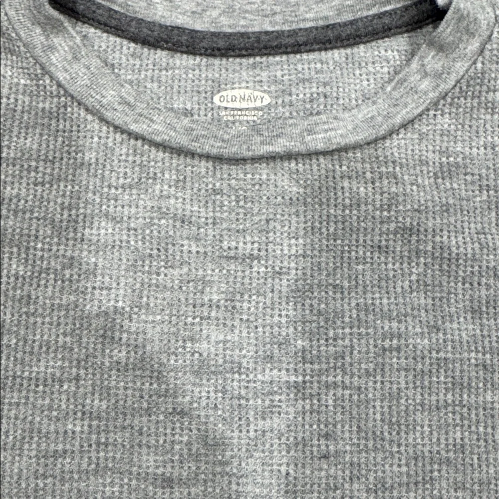 Old Navy Kids gray long sleeve thermal tee size Large 10/12